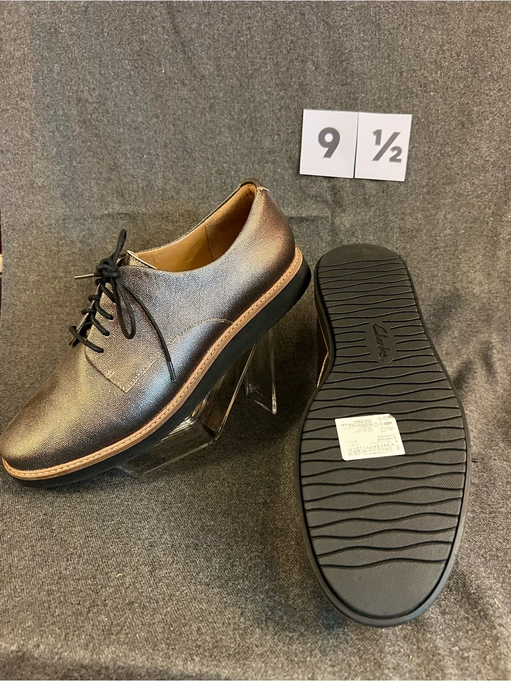 Clark’s Women’s Metallic Brown Lace-Up Dress Shoes - Size 9.5